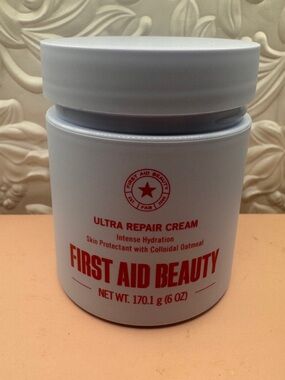 First aid beauty ultra repair cream - intense hydration